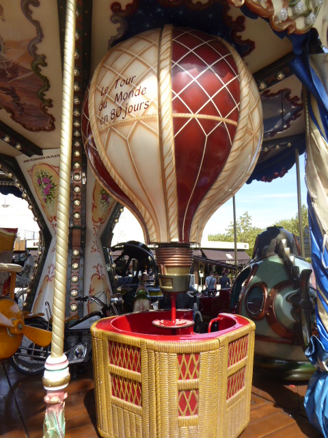 Carrousel 2