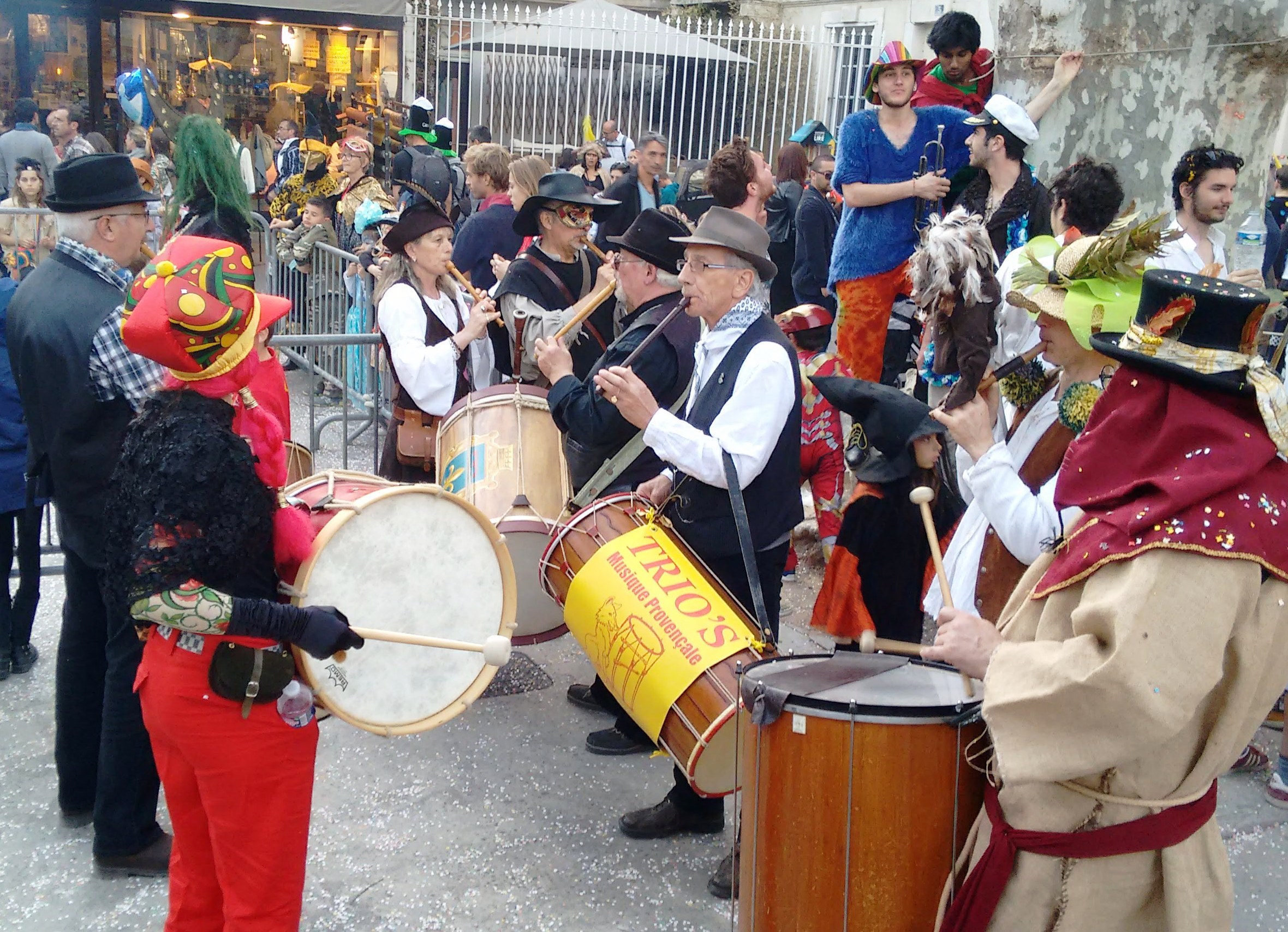 A Provencal fife and drum group help send winter on its way.